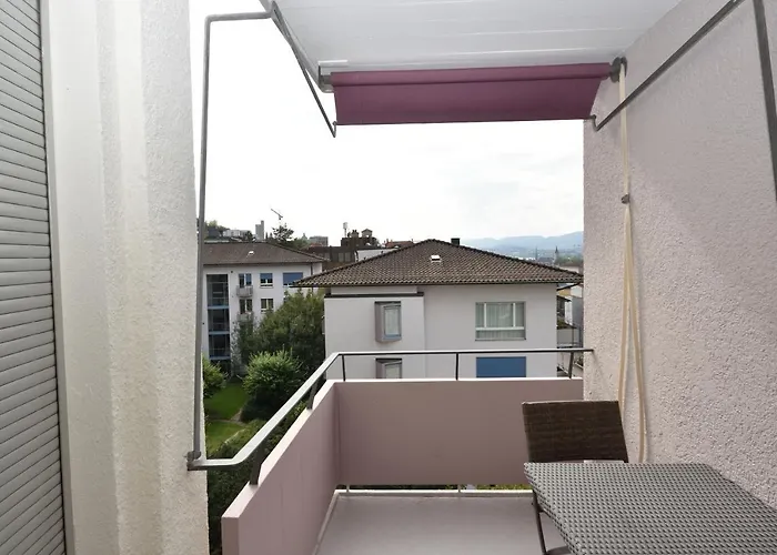 Very & Bright - Vineyard 51 Apartment